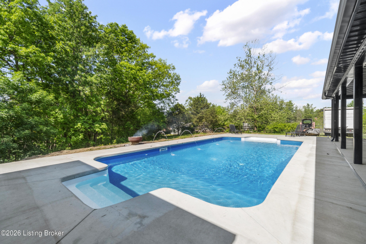Listing Image 56