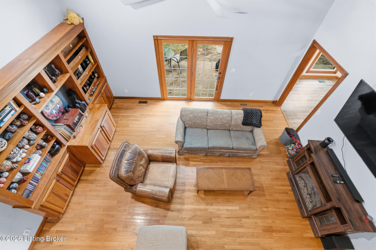 Listing Image 60