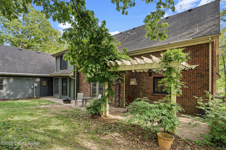 Listing Image 73