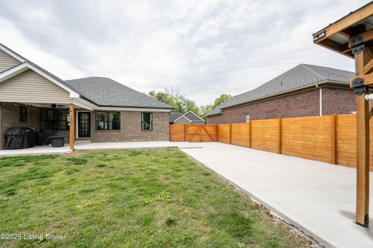 Listing Image 41