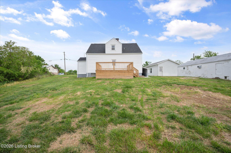 Listing Image 7