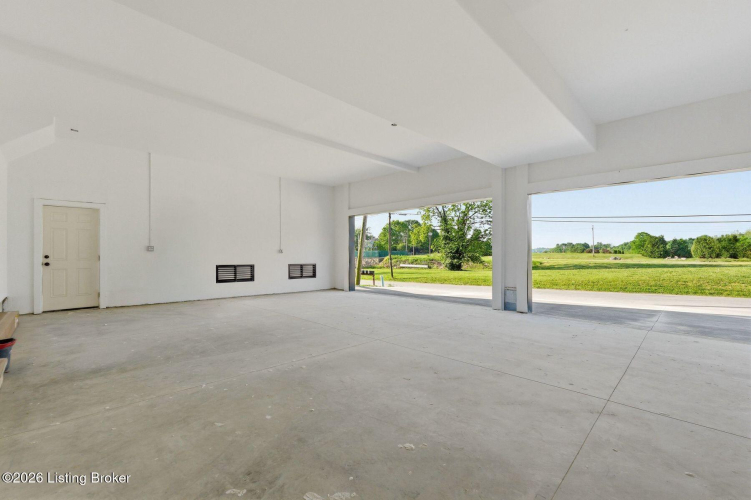 Listing Image 49