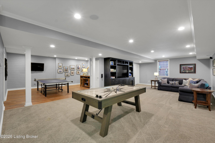 Listing Image 54
