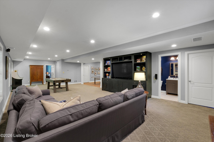 Listing Image 55