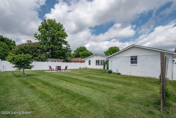 Listing Image 19