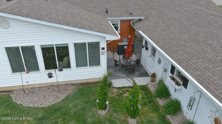 Listing Image 26