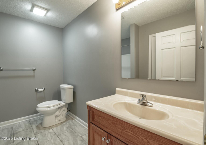 Listing Image 55