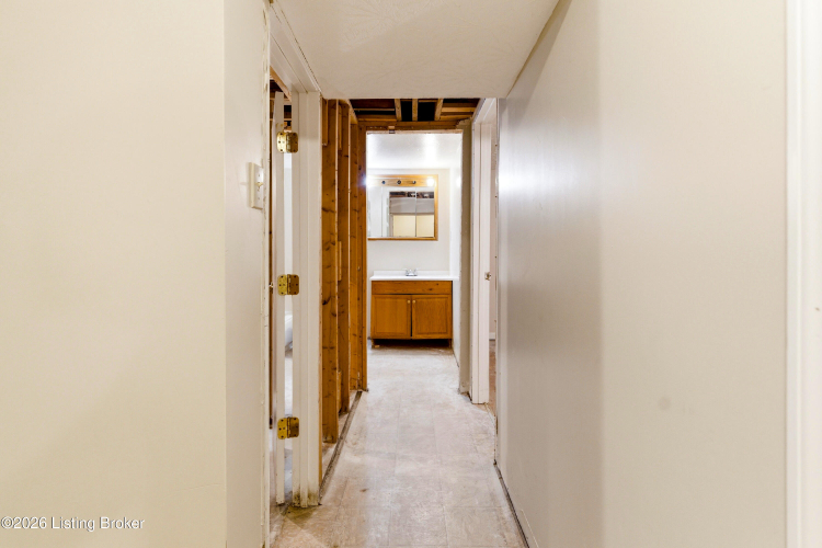Listing Image 41