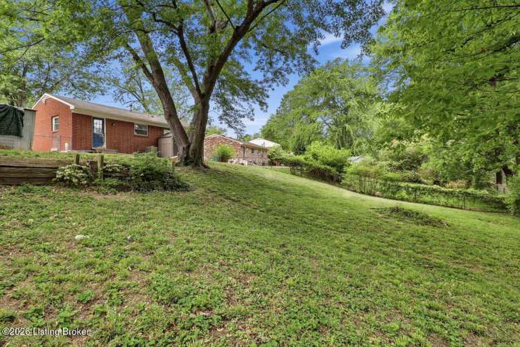 Listing Image 26