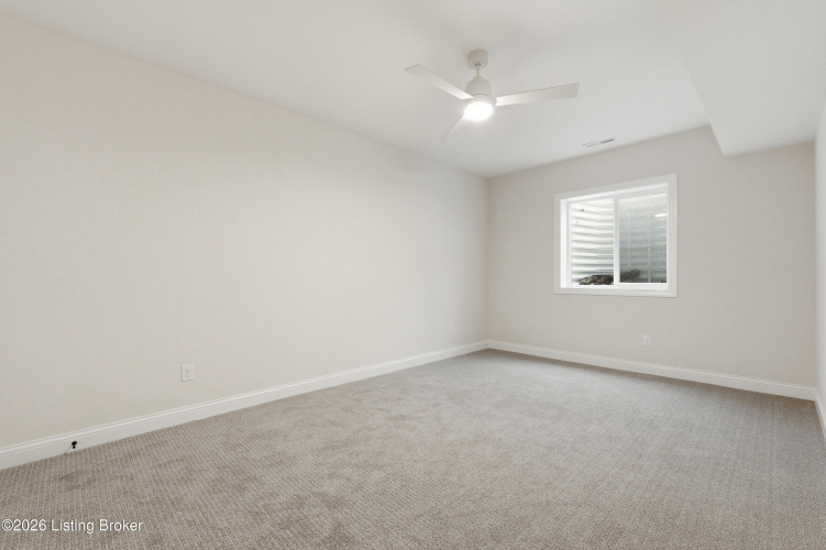Listing Image 38