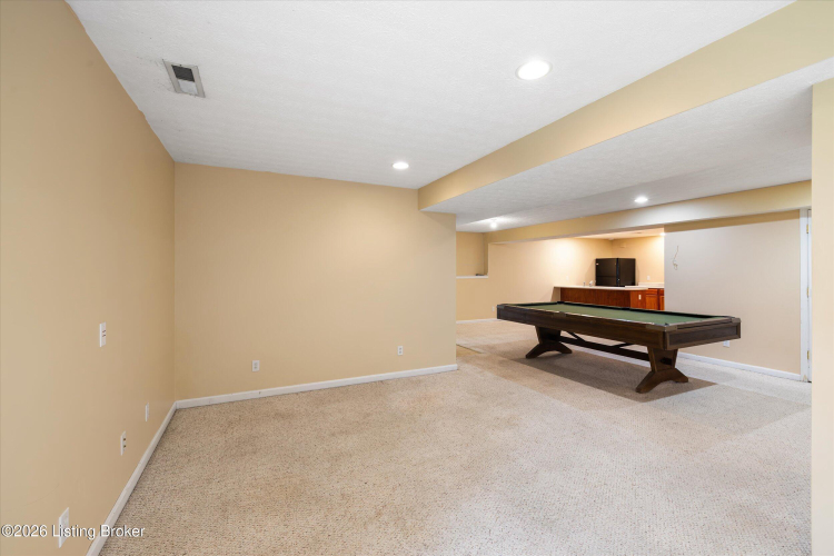 Listing Image 44