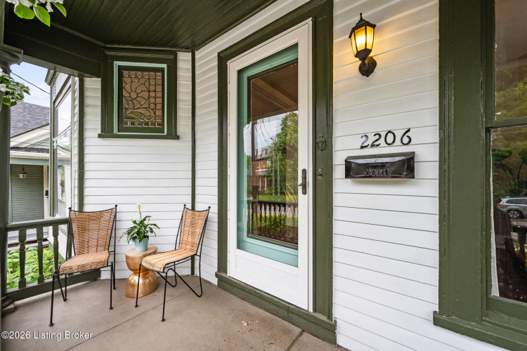 Listing Image 8