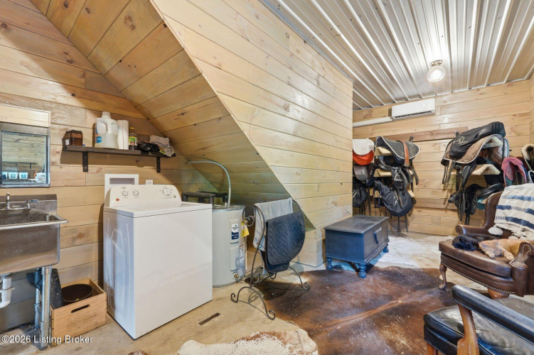 Listing Image 55