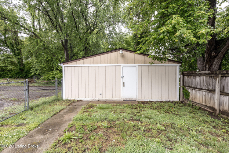 Listing Image 26