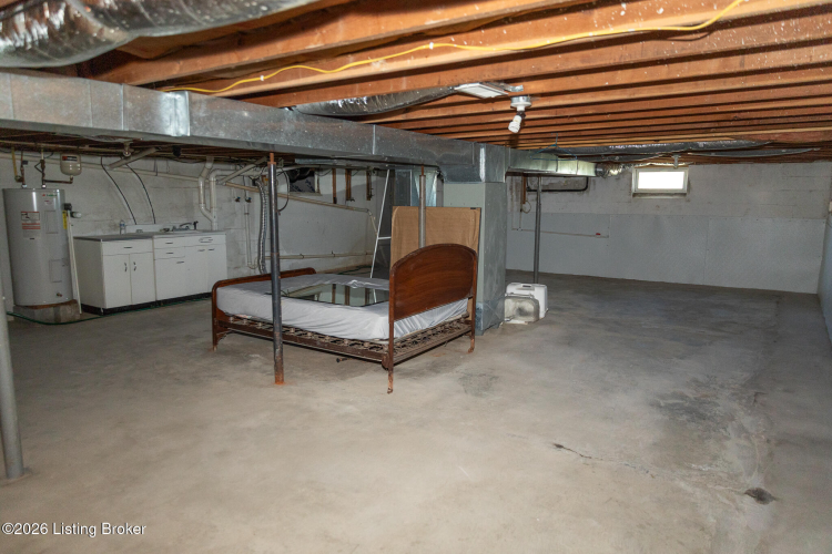 Listing Image 40
