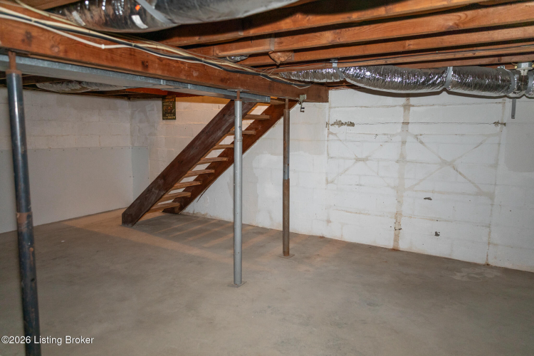 Listing Image 45