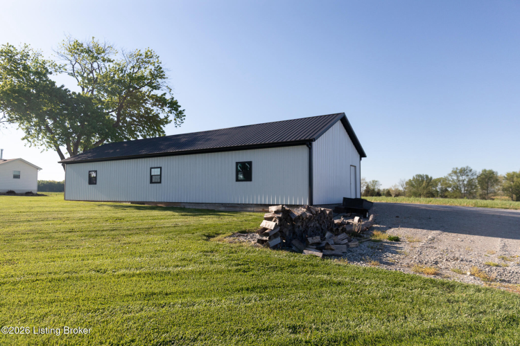 Listing Image 48