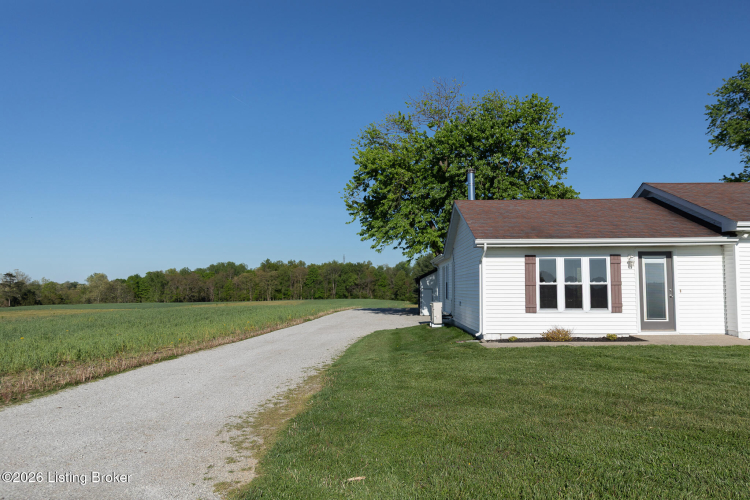 Listing Image 64