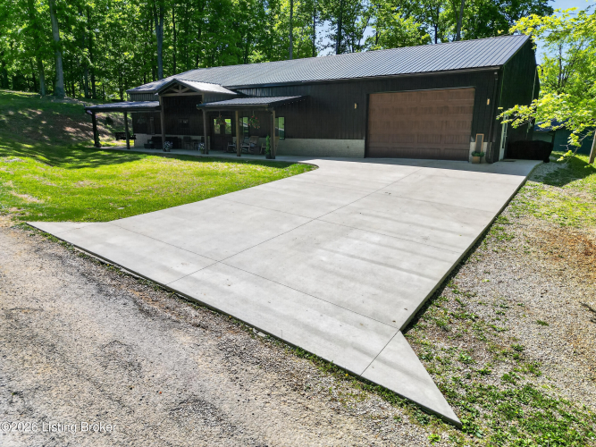 Listing Image 58