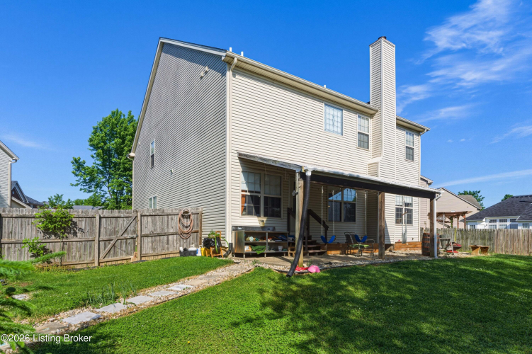 Listing Image 6