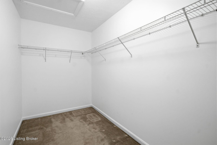 Listing Image 28