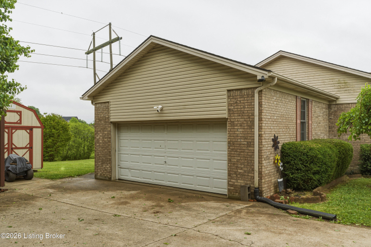 Listing Image 67