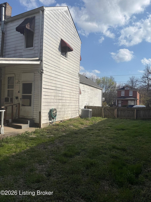 Listing Image 22