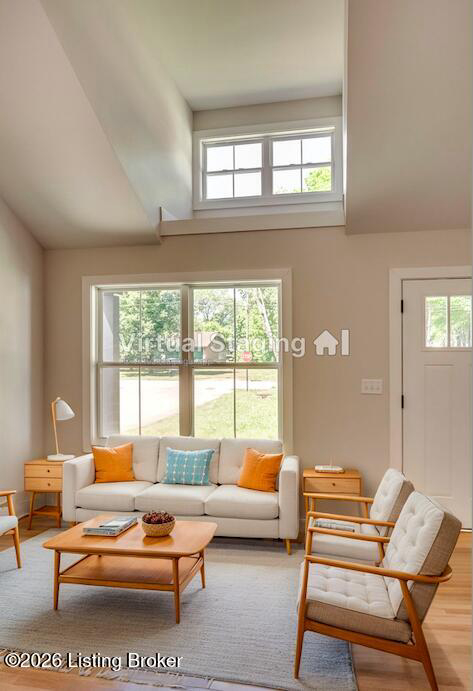 Listing Image 15