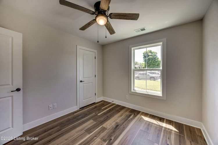 Listing Image 51