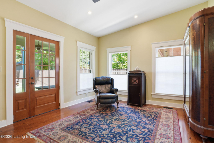 Listing Image 22