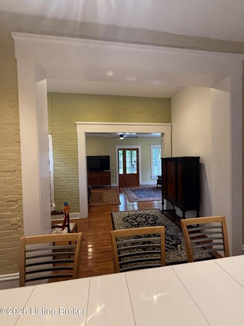 Listing Image 80
