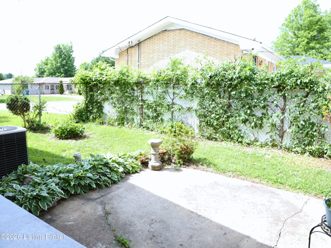 Listing Image 29
