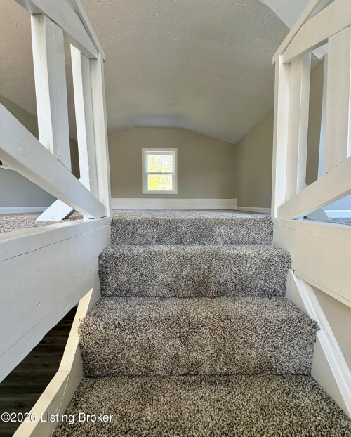 Listing Image 24