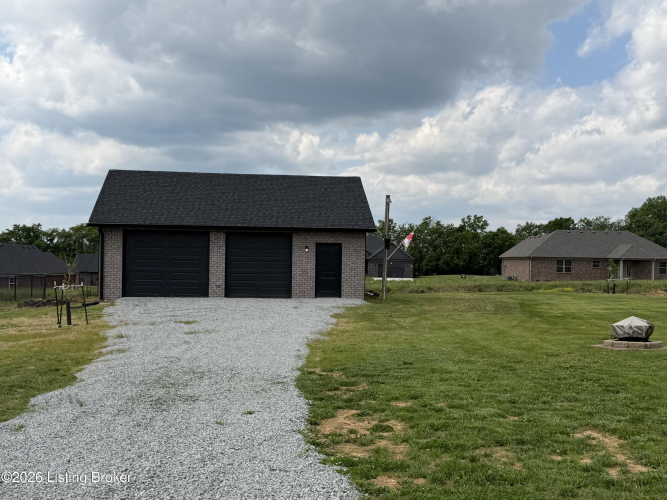 Listing Image 40