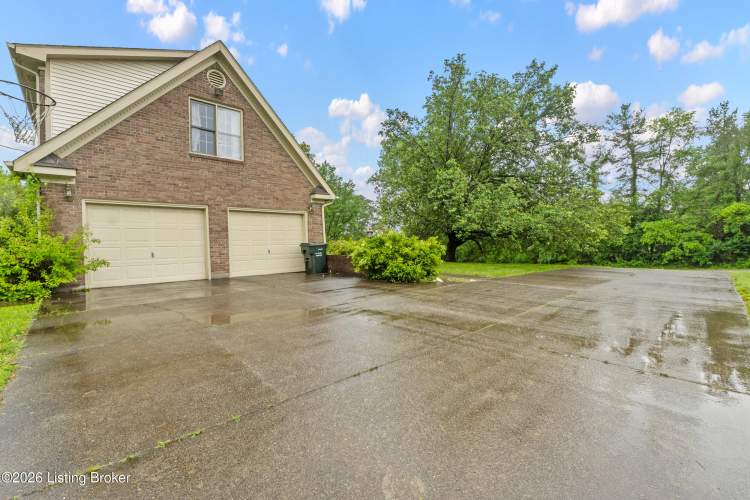 Listing Image 53