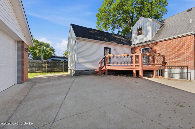 Listing Image 48