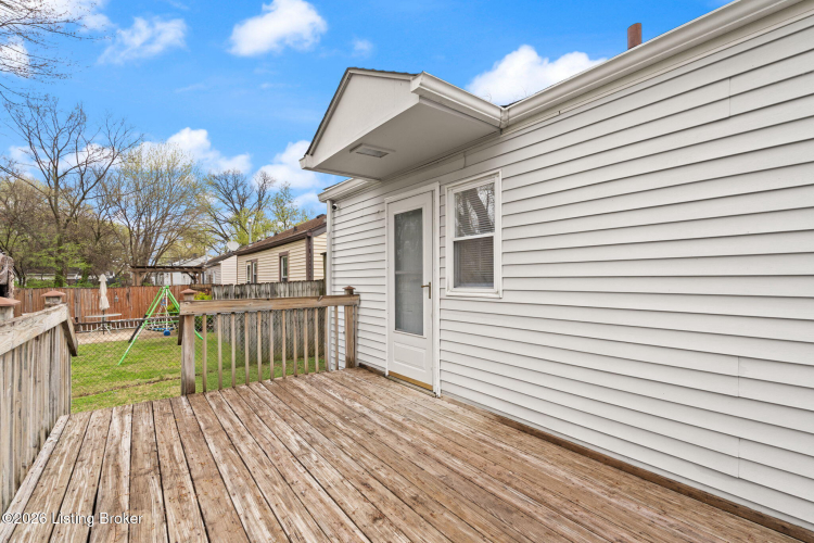 Listing Image 24