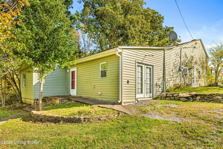 Listing Image 28