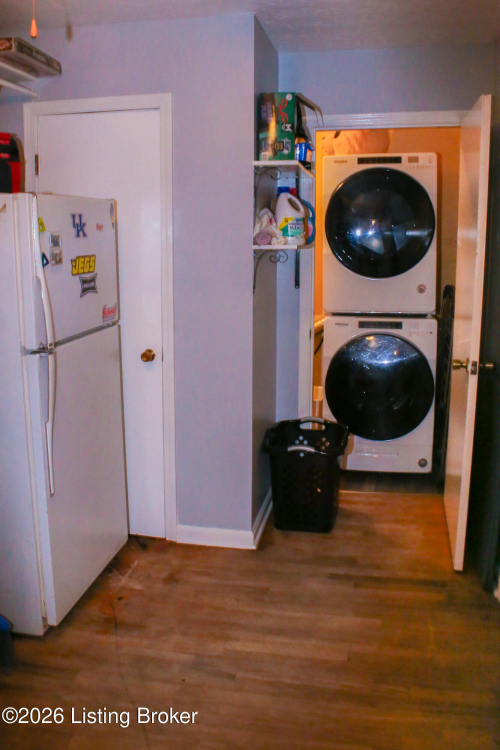 Listing Image 32
