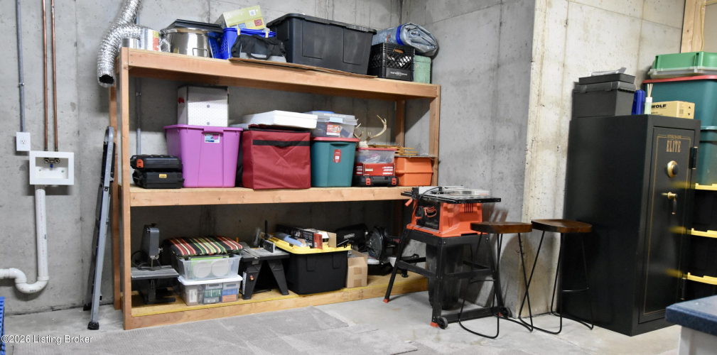Listing Image 53