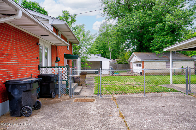 Listing Image 25