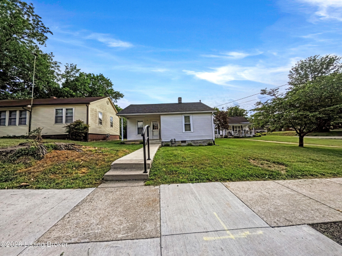 Listing Image 4