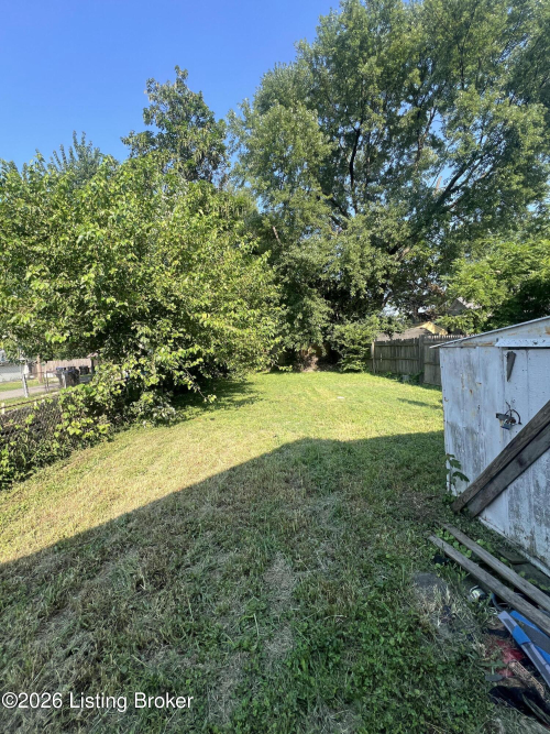Listing Image 8