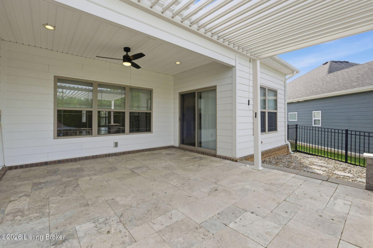 Listing Image 32