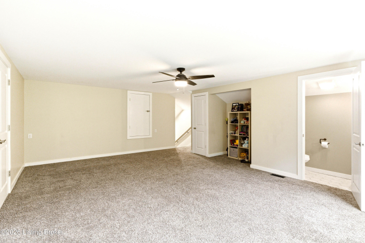 Listing Image 28