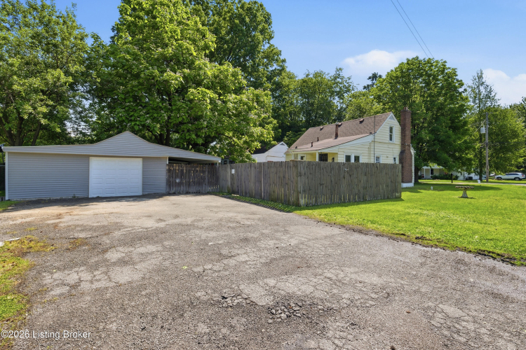 Listing Image 32