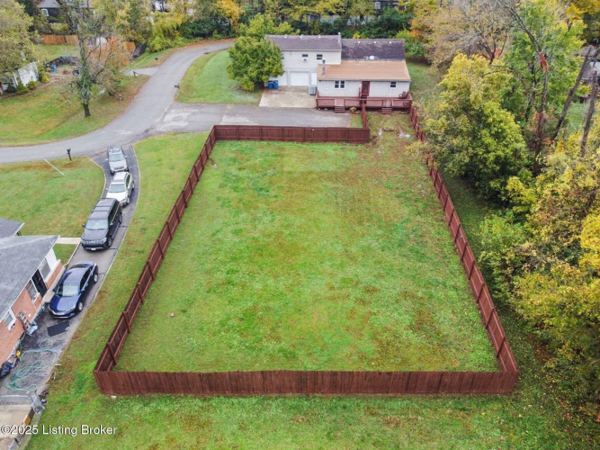 Listing Image 5
