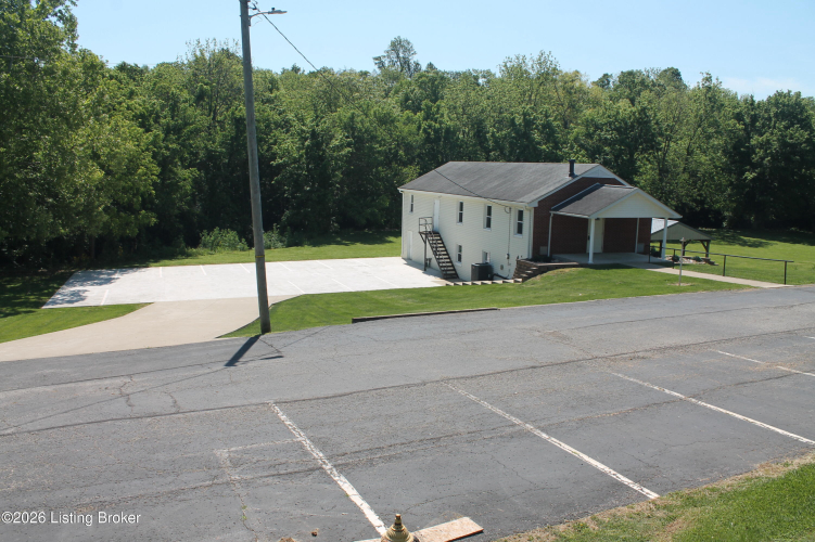 Listing Image 58