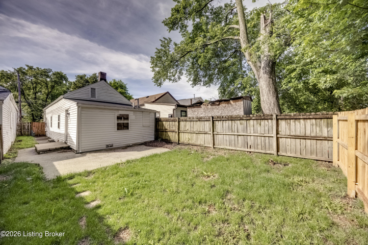 Listing Image 46