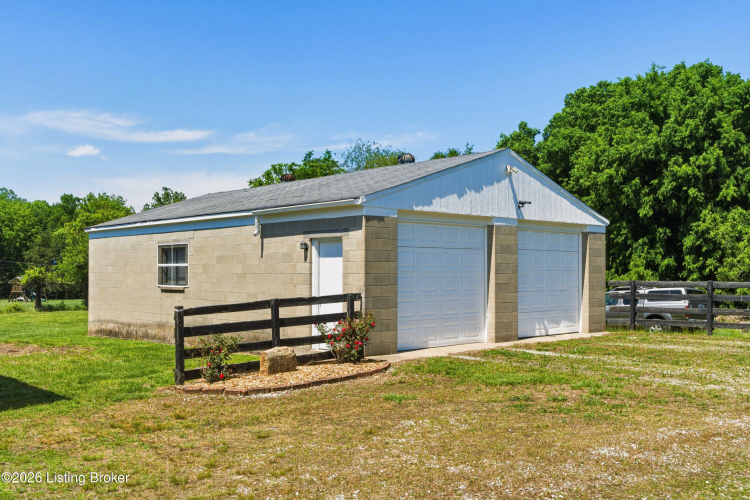 Listing Image 53